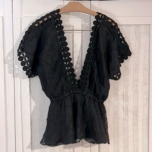 🔹Love Binetti vintage detailed black top size 2